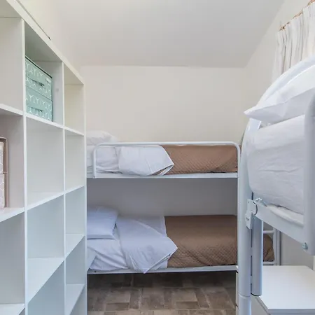 Appartement - Aliterno V5 *