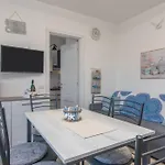 - Aliterno V5 Apartment Olbia